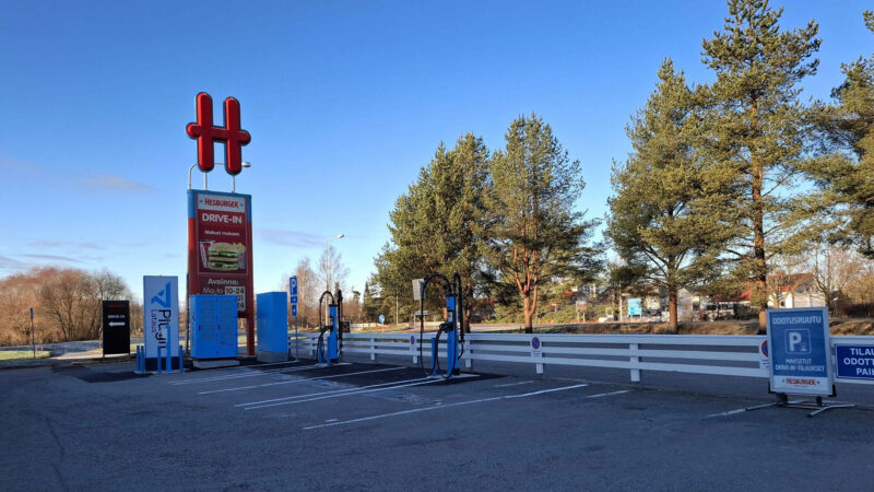 Hesburger & Plugit